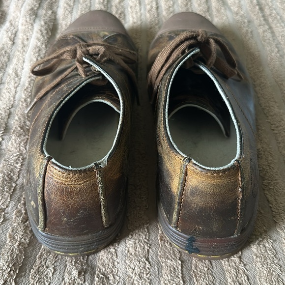 Vintage Dr. Marten’s Brown Leather Sneakers - Picture 3 of 5